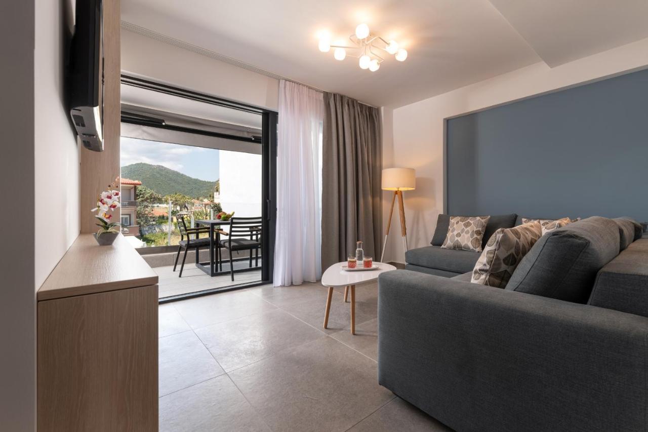Sky Luxury Suites Sarti Exterior foto